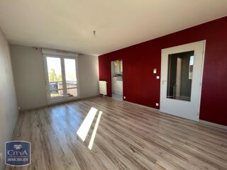  Appartement à louer 2 pièces 42 m²