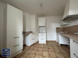 Maison à louer 5 pièces 101 m²