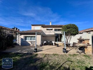  Villa à louer 5 pièces 112 m²