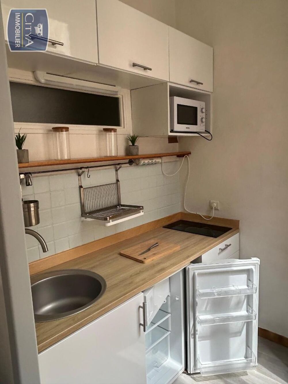 À LOUER : Découvrez cet appartement T1 BIS avec mezzanin....