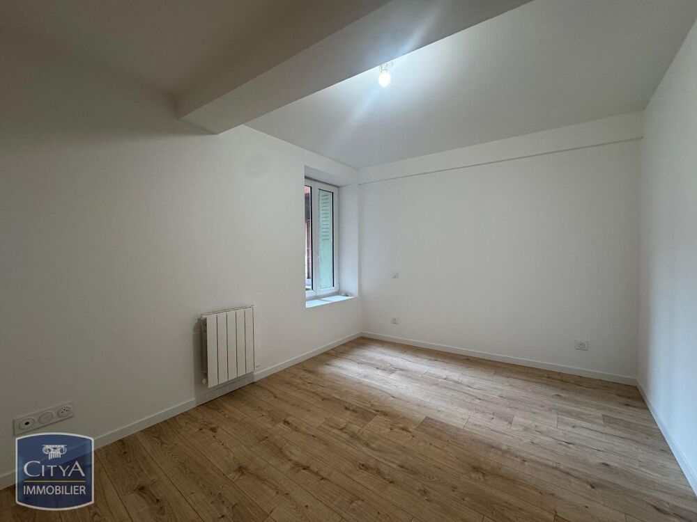 location Appartement - 2 pièce(s) - 36 m² Saint-Laurent-sur-Saône (01750)
