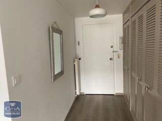  Appartement à louer 3 pièces 60 m²