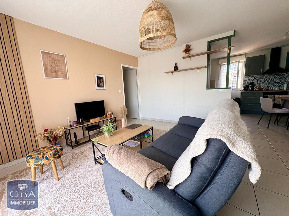 location Appartement - 3 pièce(s) - 63 m² Angoulême (16000)