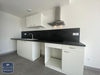  Appartement à louer 3 pièces 60 m²