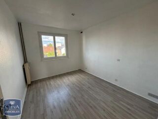  Appartement à louer 2 pièces 44 m²