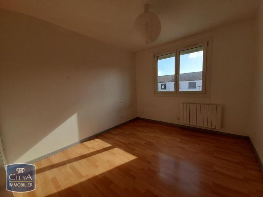 location Maison - 5 pièce(s) - 97 m² Roche-lez-Beaupré (25220)