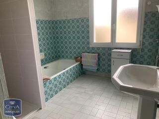  Maison à louer 6 pièces 124 m²