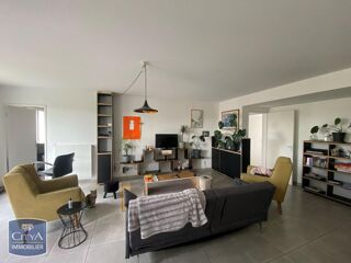  Appartement à louer 4 pièces 90 m²