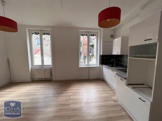  Appartement à louer 2 pièces 45 m²