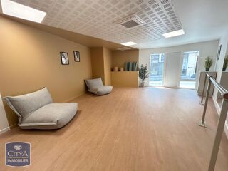  Appartement à louer 1 pièce 25 m²
