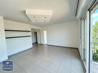  Appartement � louer 4 pi�ces 81 m�