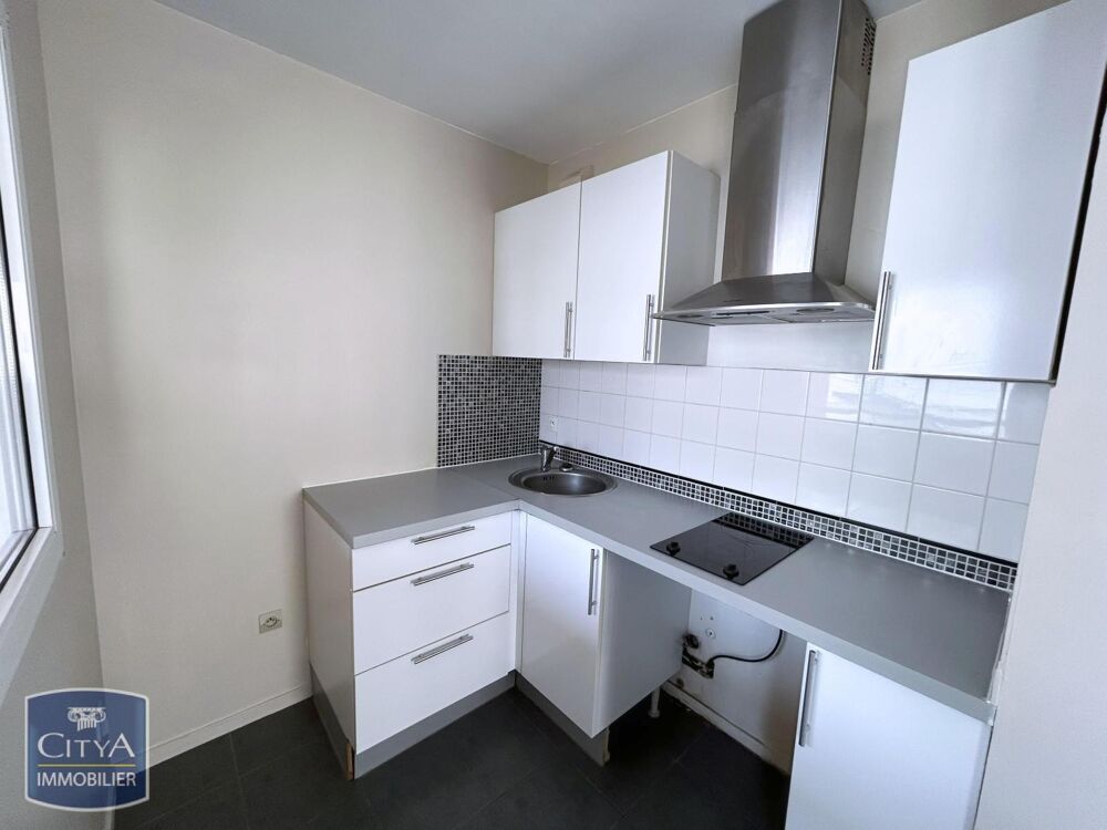 location Appartement - 1 pièce(s) - 31 m² Courcouronnes (91080)
