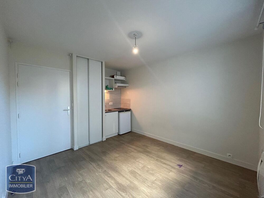 location Appartement - 1 pièce(s) - 17 m² Tours (37000)
