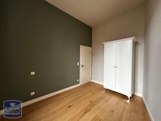  Appartement à louer 2 pièces 45 m²