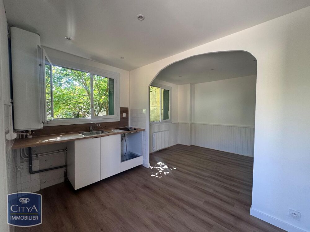location Appartement - 2 pièce(s) - 31 m² Pont-de-Chéruy (38230)