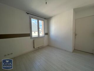  Appartement à louer 2 pièces 42 m²
