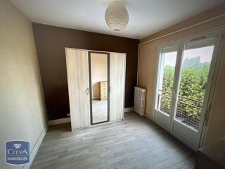  Appartement à louer 3 pièces 73 m²
