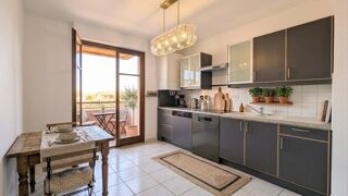  Appartement à louer 4 pièces 82 m²