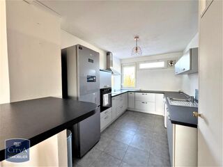  Appartement à louer 3 pièces 58 m²