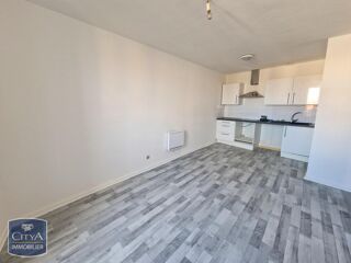  Appartement à louer 2 pièces 32 m²