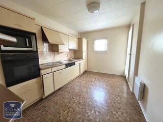  Appartement à louer 3 pièces 70 m²