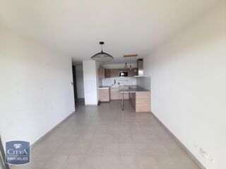  Appartement à louer 3 pièces 57 m²