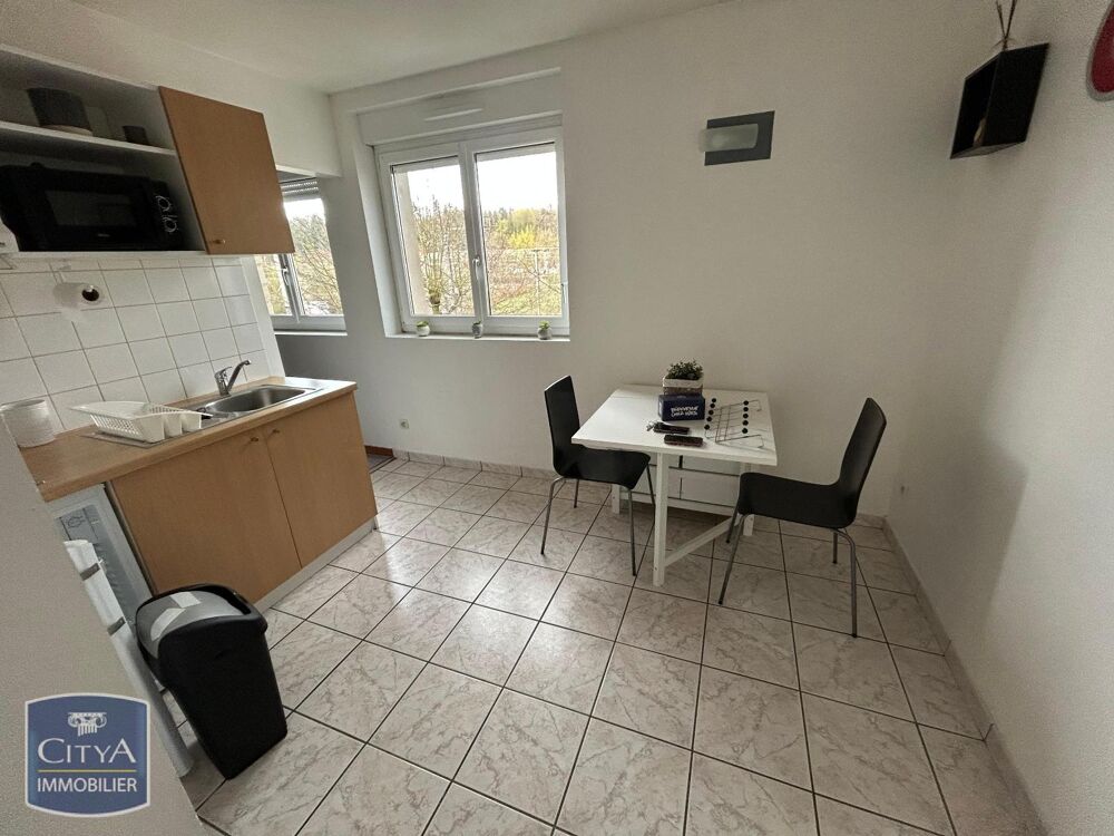 À LOUER : Appartement T1 meublé situé à Châlons-en-Champ....