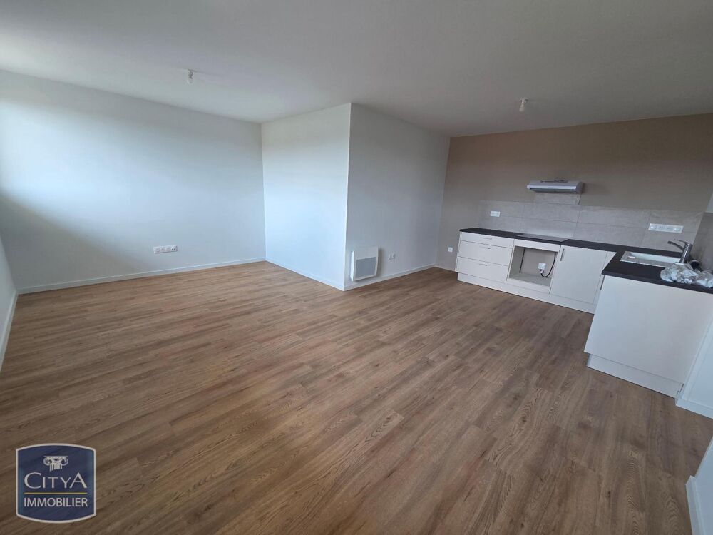 location Appartement - 3 pièce(s) - 67 m² Saint-Rémy-sur-Durolle (63550)