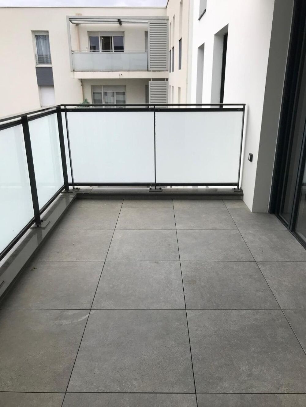 location Appartement - 2 pièce(s) - 39 m² Décines-Charpieu (69150)
