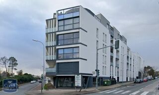  Parking / Garage � louer 