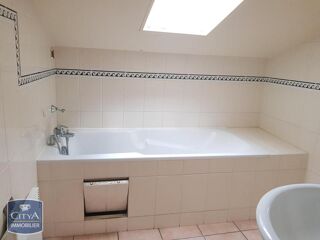  Appartement à louer 1 pièce 29 m²