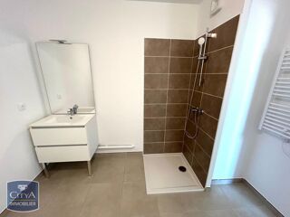  Appartement à louer 3 pièces 59 m²