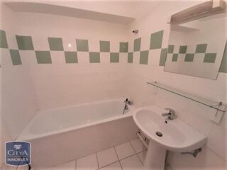  Appartement à louer 1 pièce 33 m²
