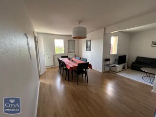  Appartement � louer 3 pi�ces 84 m�