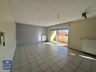  Appartement à louer 2 pièces 59 m²