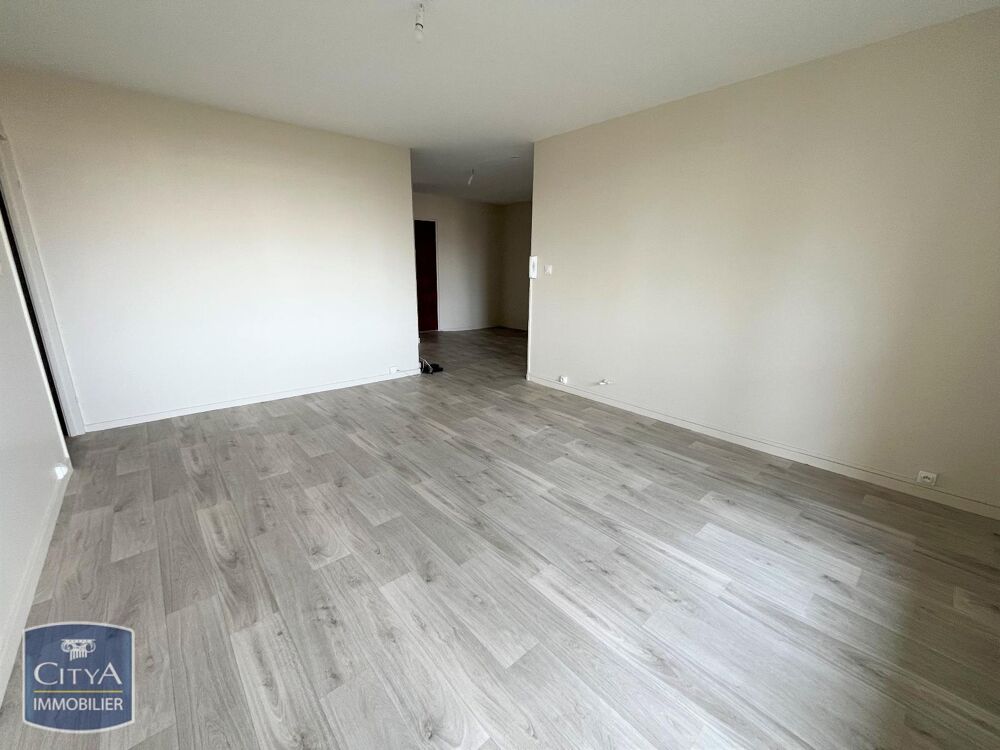 location Appartement - 4 pièce(s) - 81 m² Saint-Pierre-des-Corps (37700)
