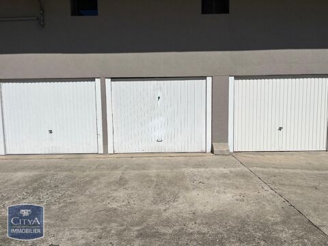 Parking / Garage � louer 