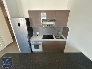  Appartement à louer 3 pièces 64 m²