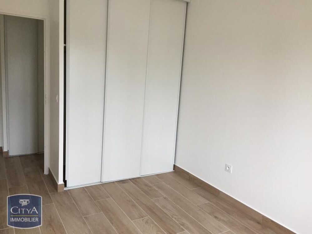 location Appartement - 3 pièce(s) - 62 m² Buc (78530)