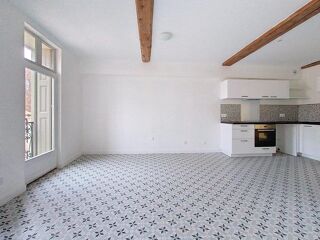  Appartement à louer 2 pièces 49 m²
