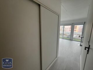  Appartement à louer 1 pièce 30 m²
