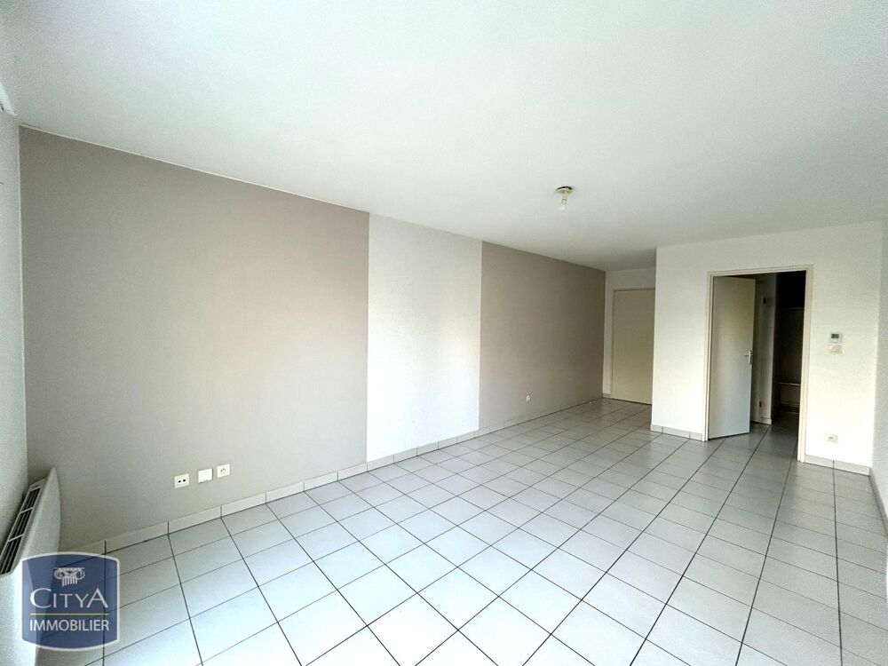 Magnifique T2 bis de 52m² refait a neuf situé au 2eme et....