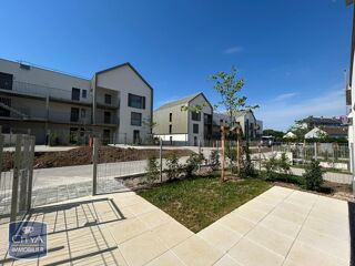 Appartement à louer 3 pièces 66 m²