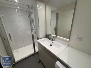  Appartement à louer 3 pièces 63 m²