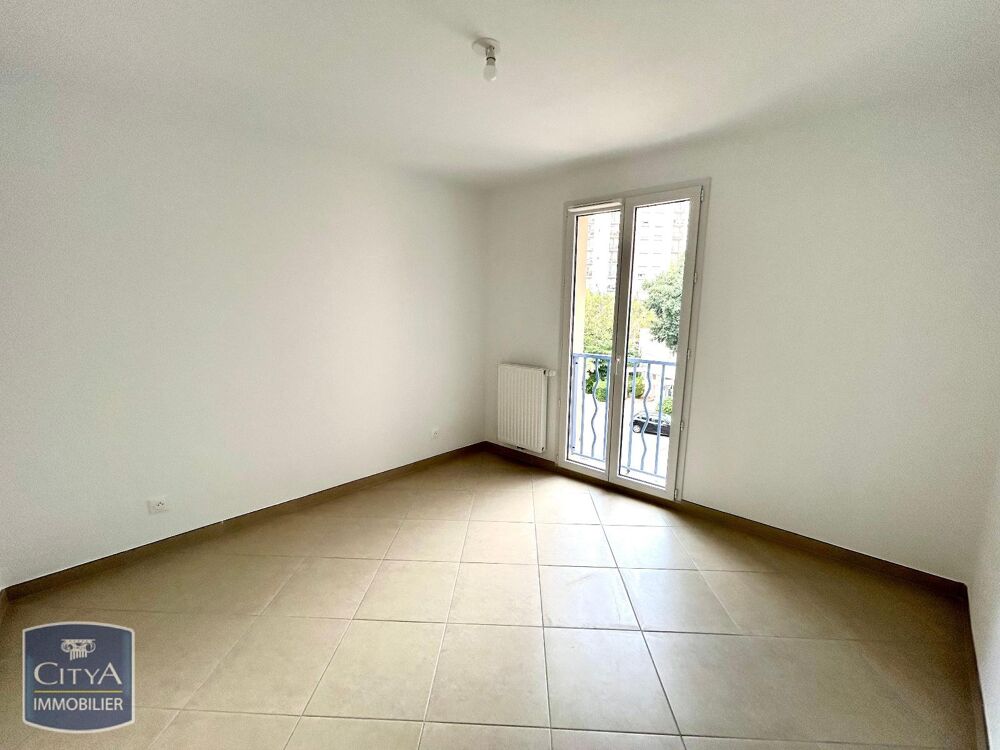 location Appartement - 2 pièce(s) - 38 m² Port-de-Bouc (13110)