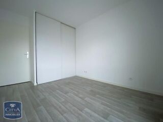  Appartement à louer 3 pièces 64 m²