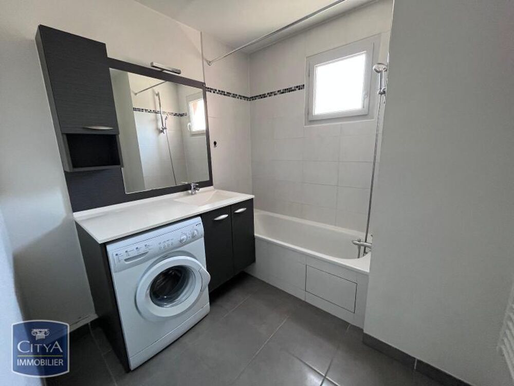 location Appartement - 3 pièce(s) - 72 m² Tassin-la-Demi-Lune (69160)