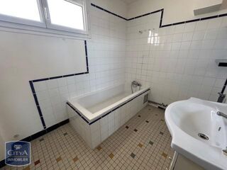  Appartement à louer 4 pièces 71 m²