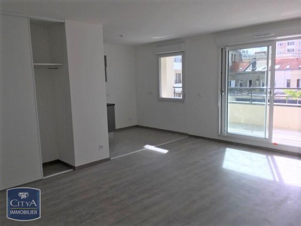 À LOUER : Appartement récent T4 situé à Reims, dans le c....
