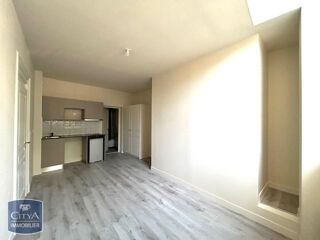  Appartement à louer 1 pièce 24 m²